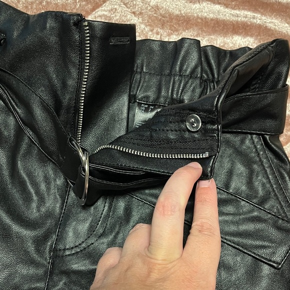 H&M Black High Waist Leather Shorts - Picture 3 of 5